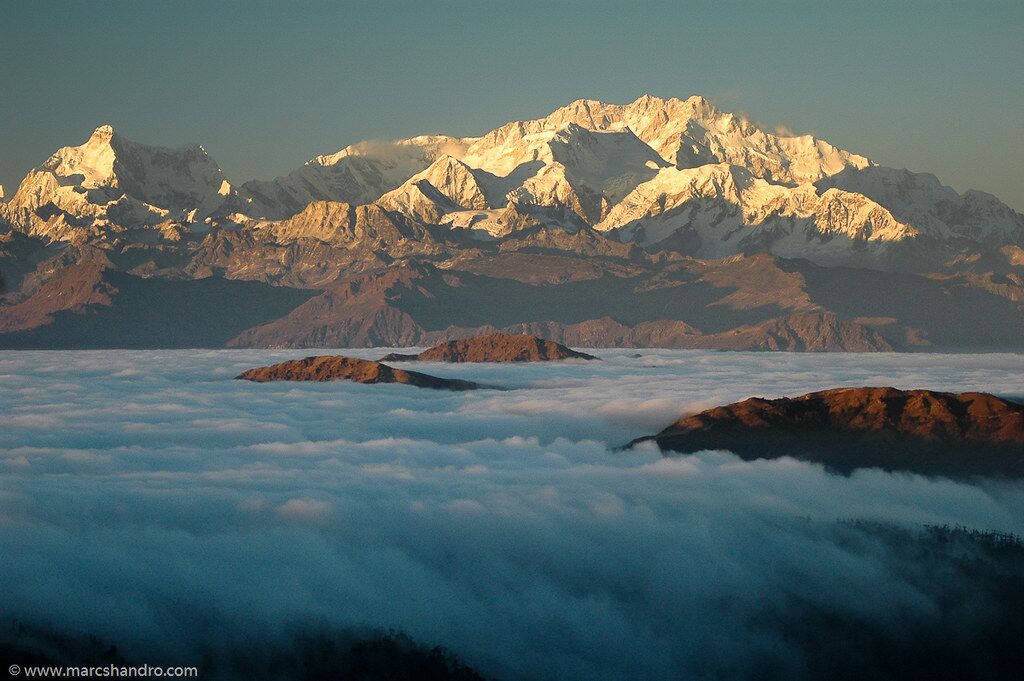 Kanchendzonga Delight 09 Nights & 10 Days